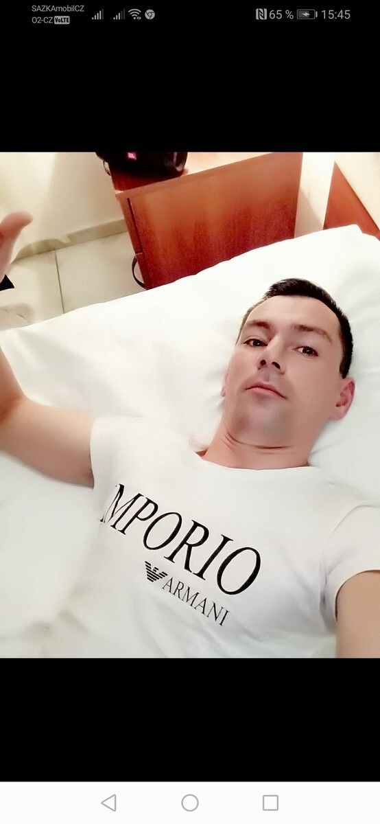 --,   Maksym, 44 ,   ,   , c 