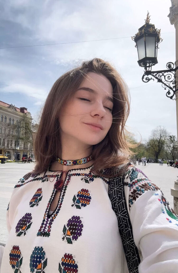  ,   , 25 ,   