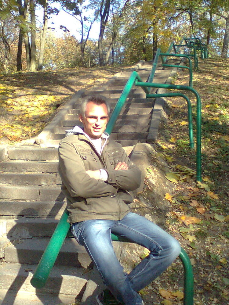  5373985  , 53 ,    