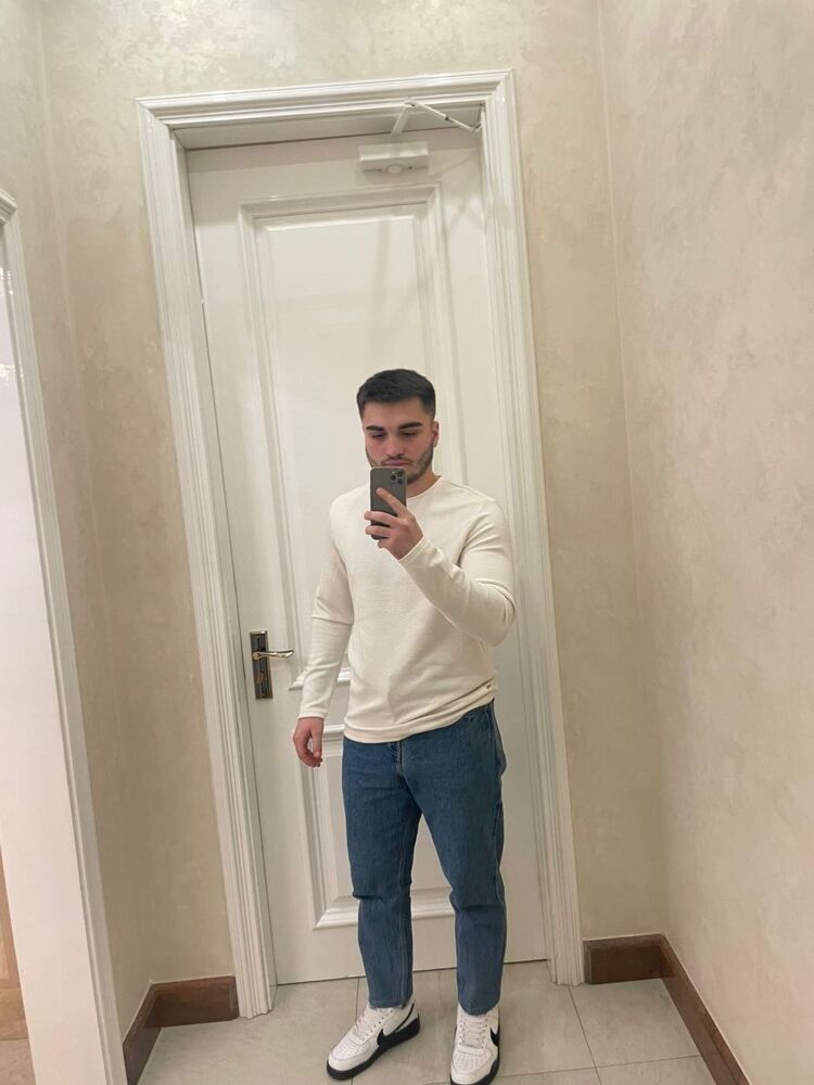  53279045  , 23 ,    