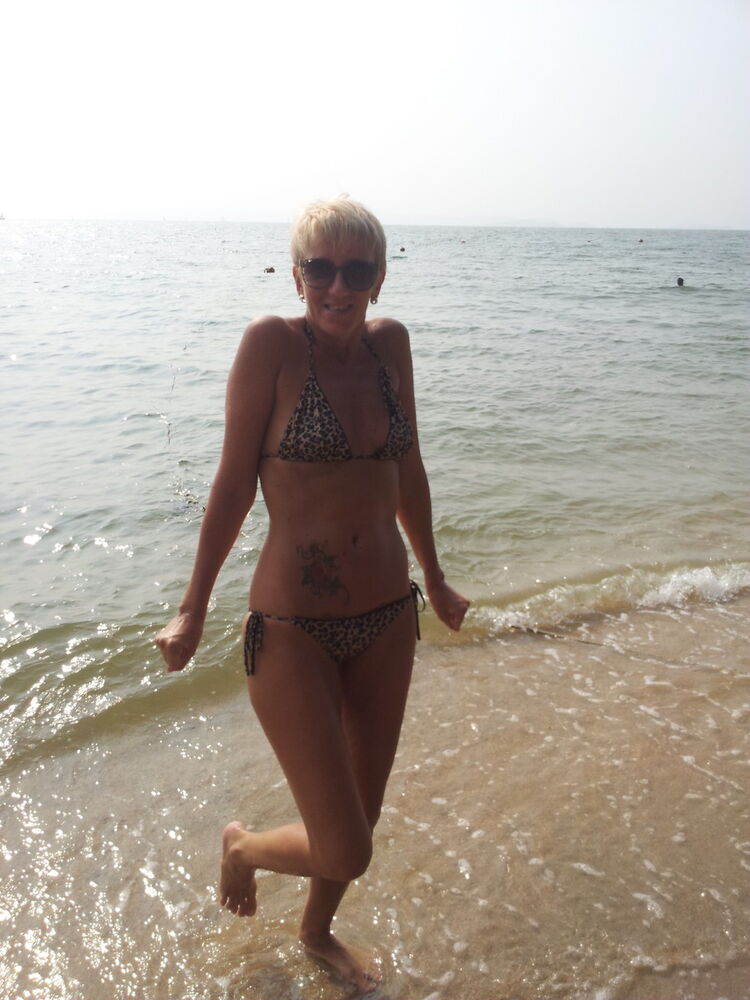 ���� 4195365 ������� Olgaa, 54 ����, ���� ���������� � Bang Khen