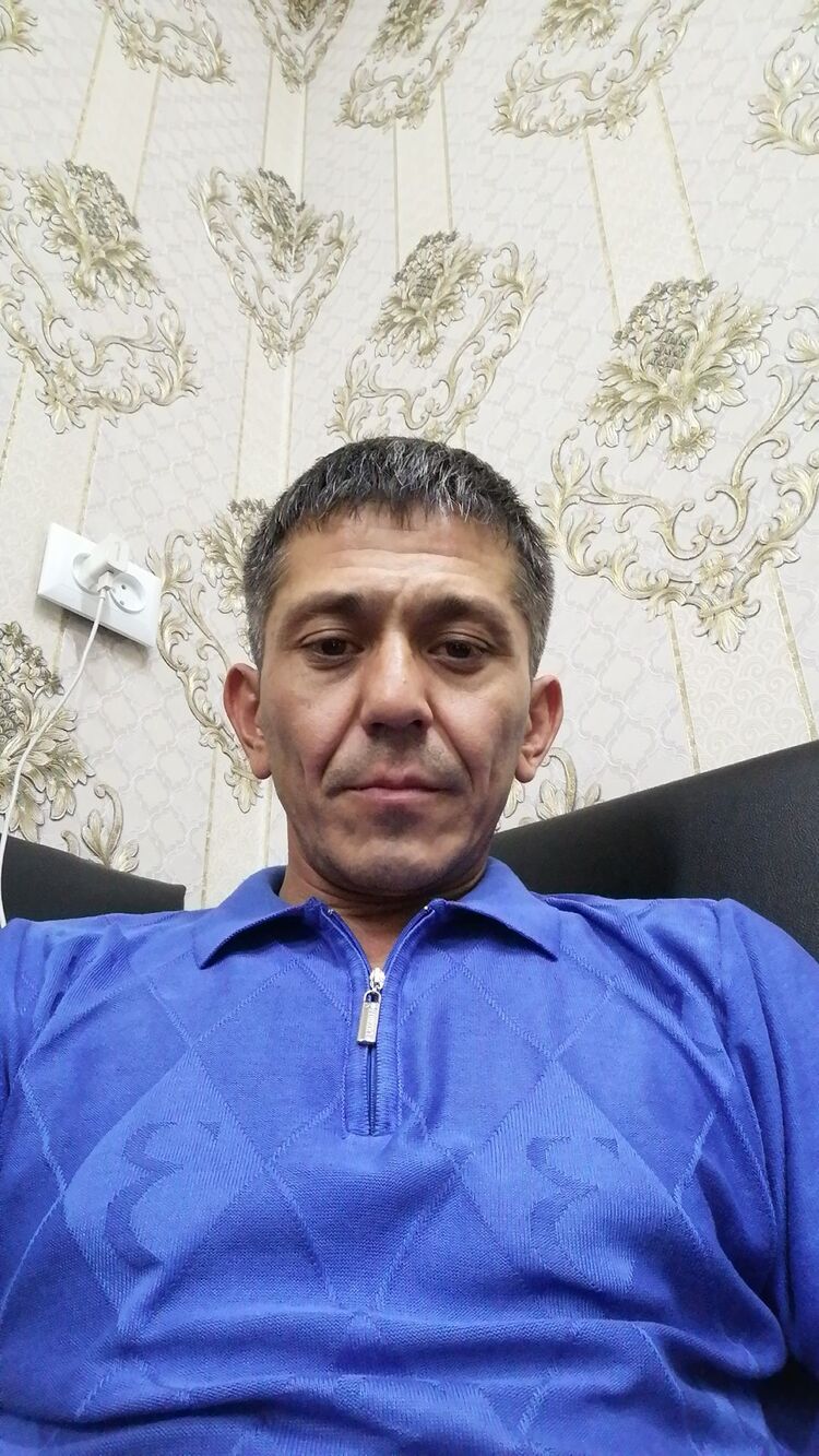  53607195  Anvar, 43 ,    