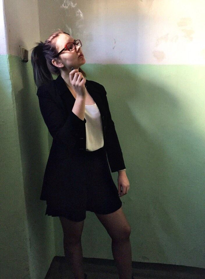  ,   Adina, 25 ,   ,   , c 