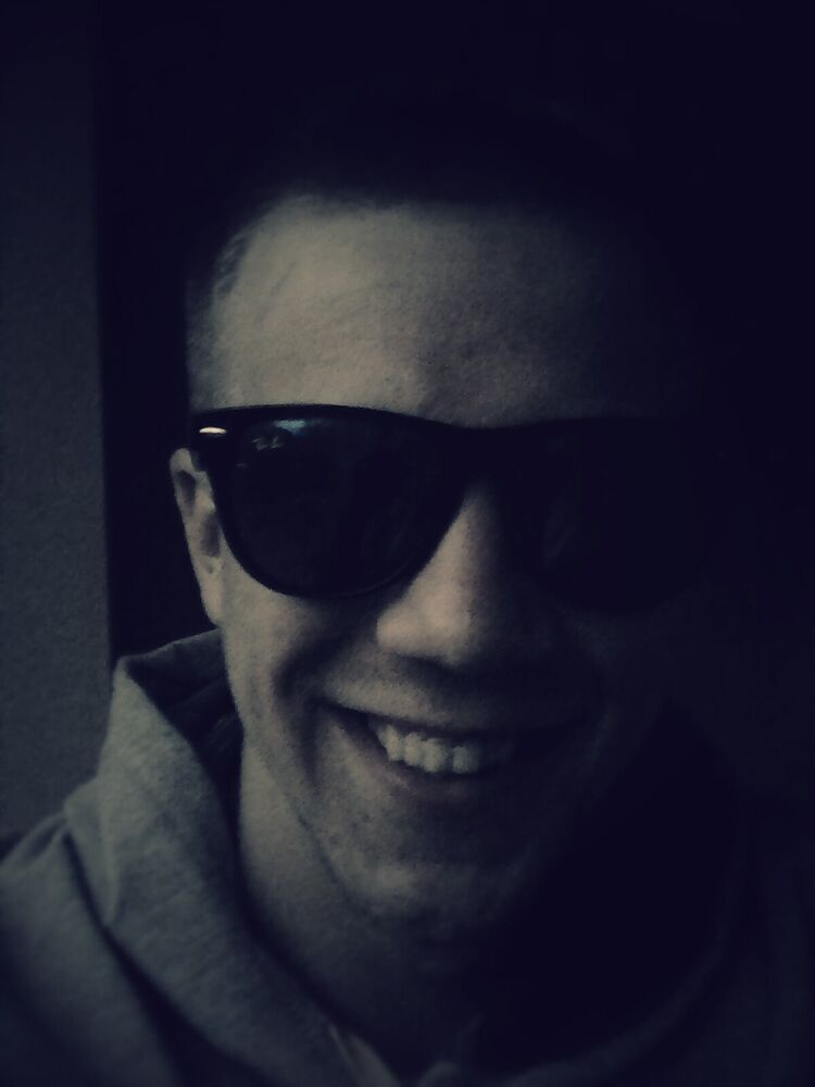  33354105  Vitaly, 29 ,    