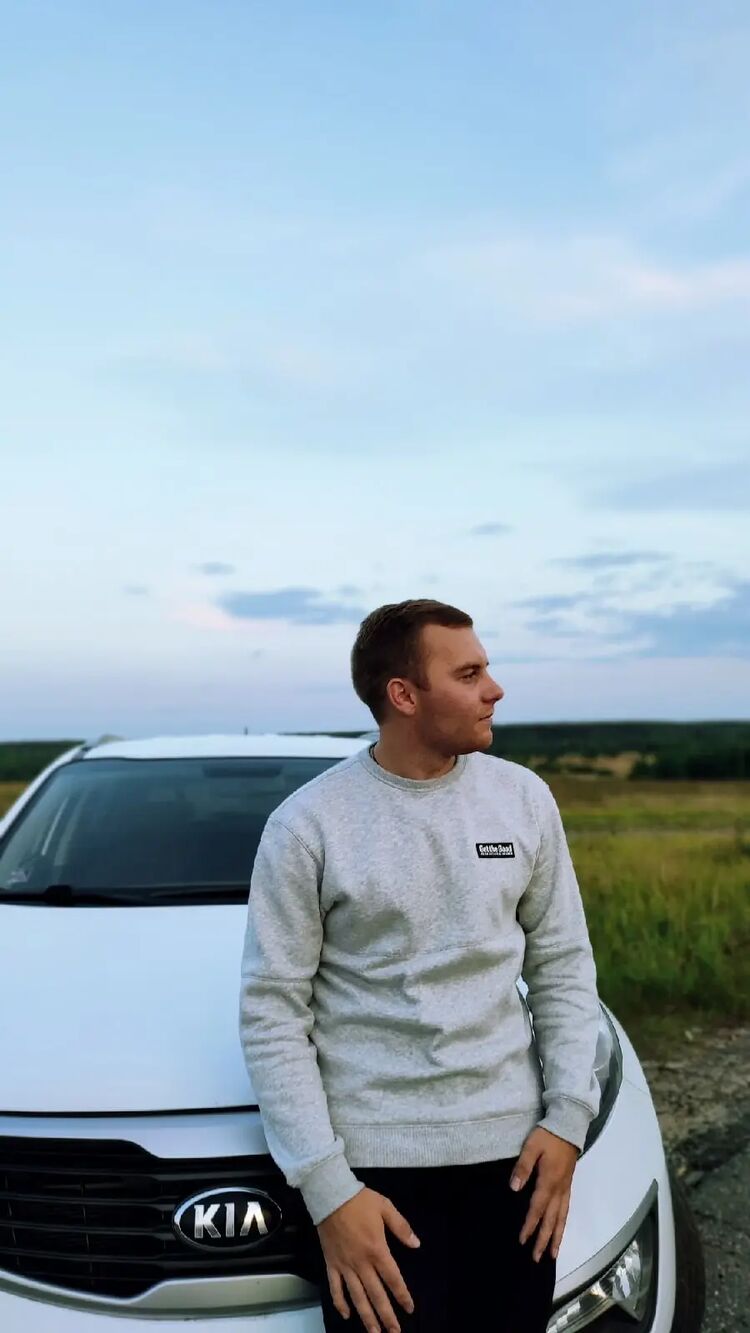  ,   Maxim, 25 ,   ,   