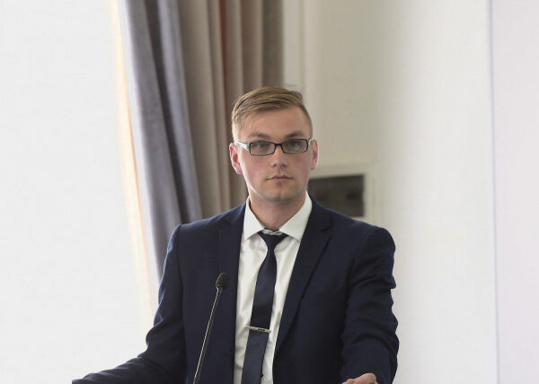 ���������� �����������, ���� ������� ������, 33 ����, ������������ ��� ������, ����� � ���������