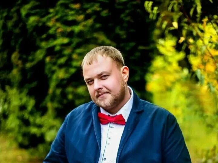  ,   Anton, 30 ,     , c 