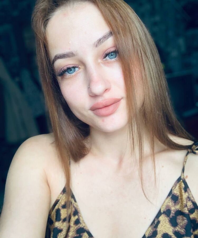  54798815  , 27 ,    --