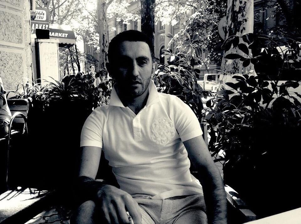  5462785  Karl Arami, 40 ,    