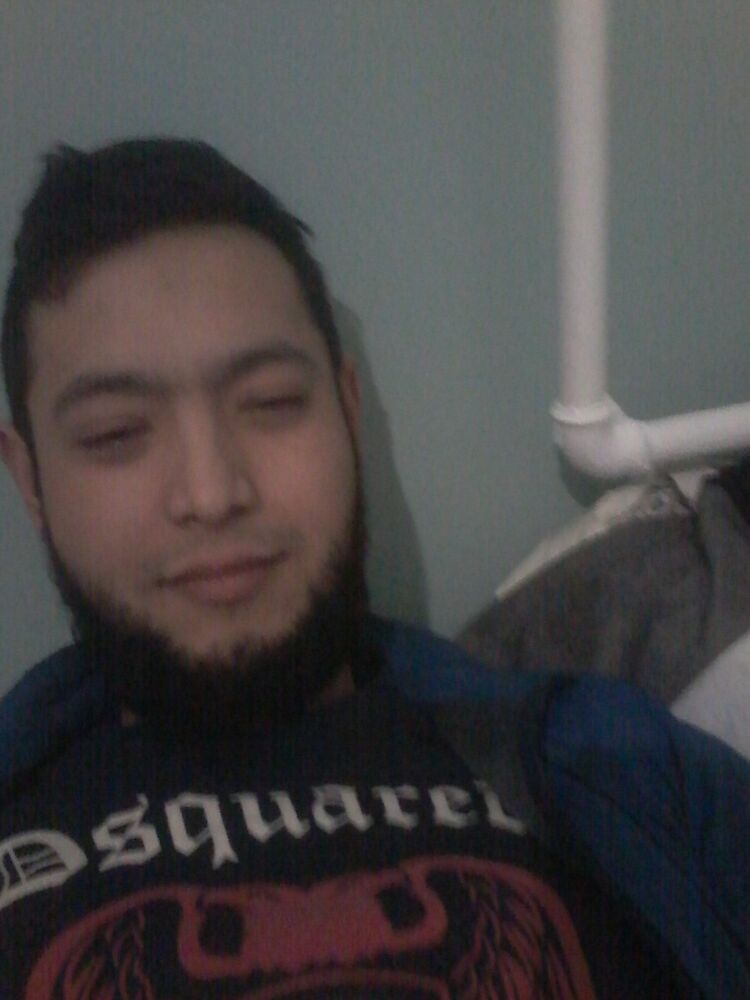  18749105  Abdul, 33 ,    