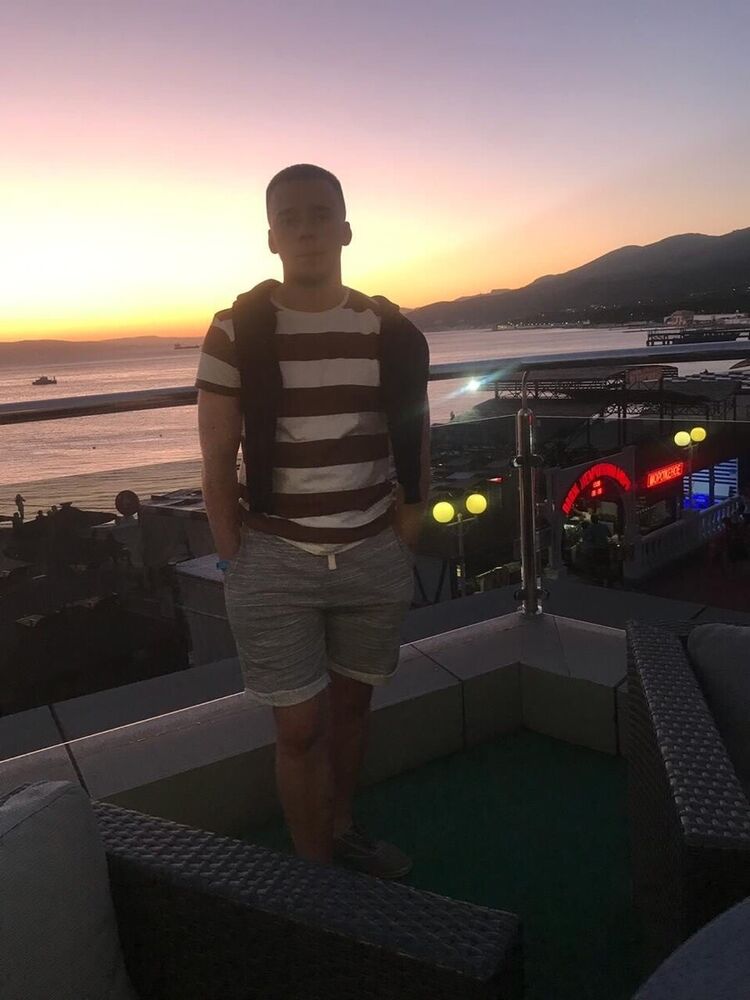  ,   Stas, 31 ,   ,   , c , 