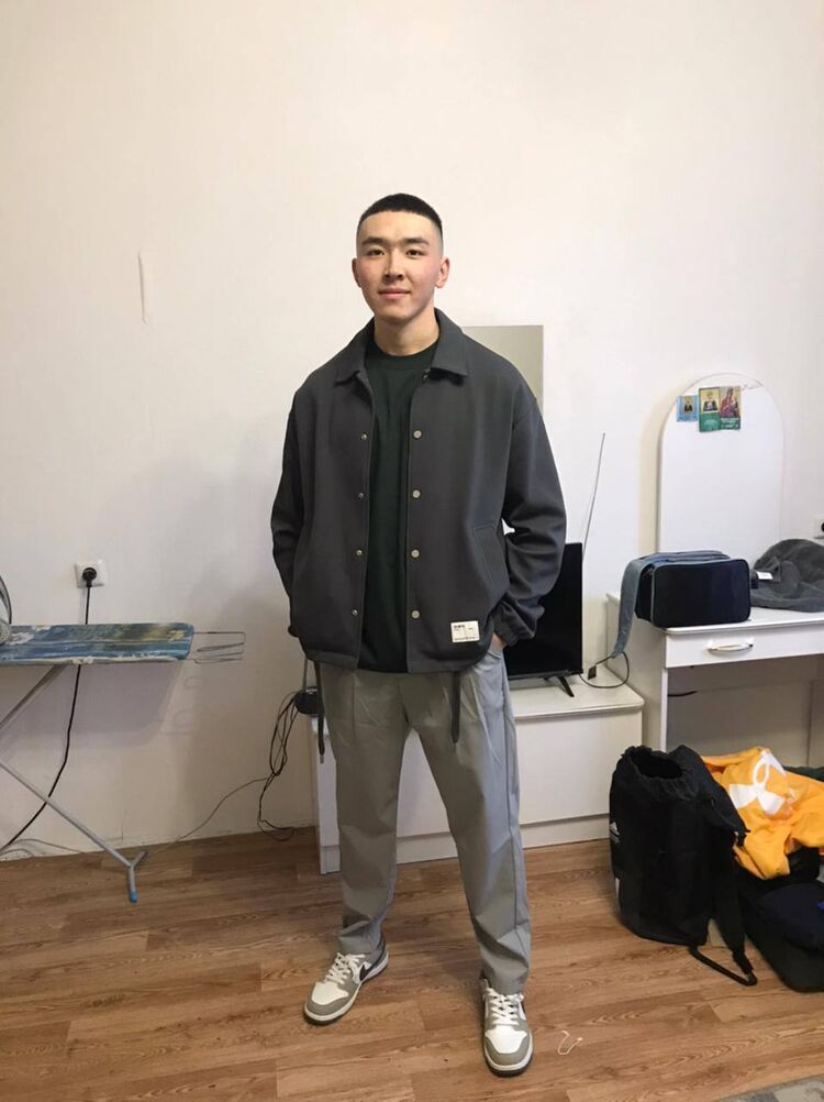 ,   , 24 ,   ,   