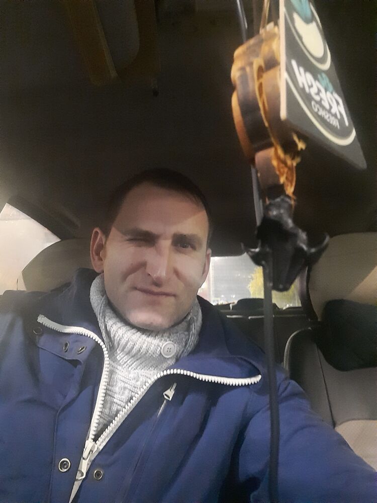  49977445  , 38 ,    