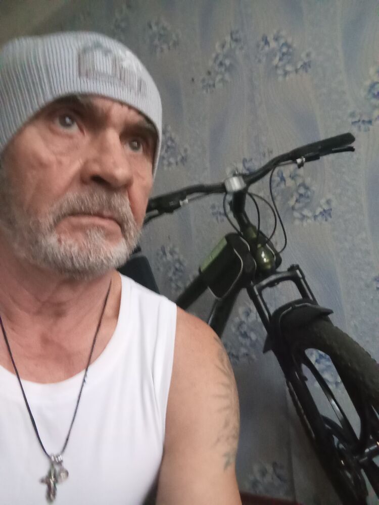  52746915  , 65 ,    