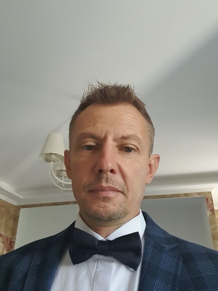  22341025  Gintaras, 44 ,    