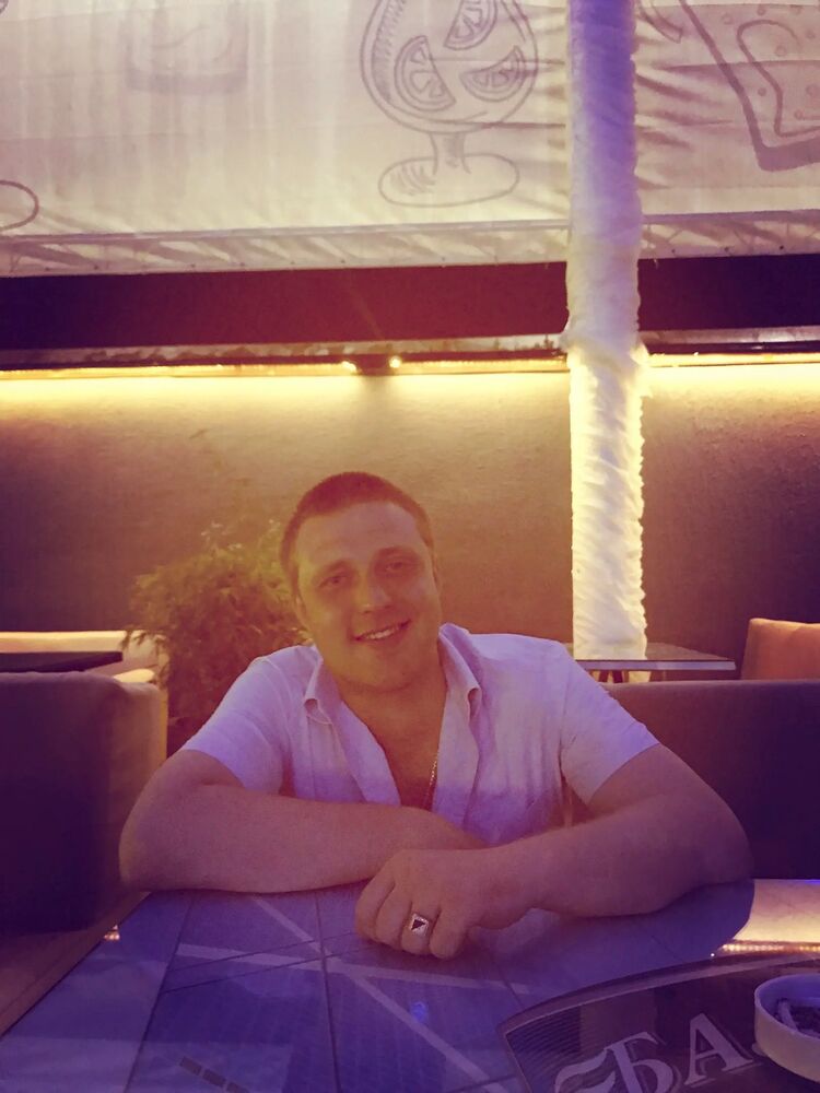 30161415  Sergey, 33 ,    