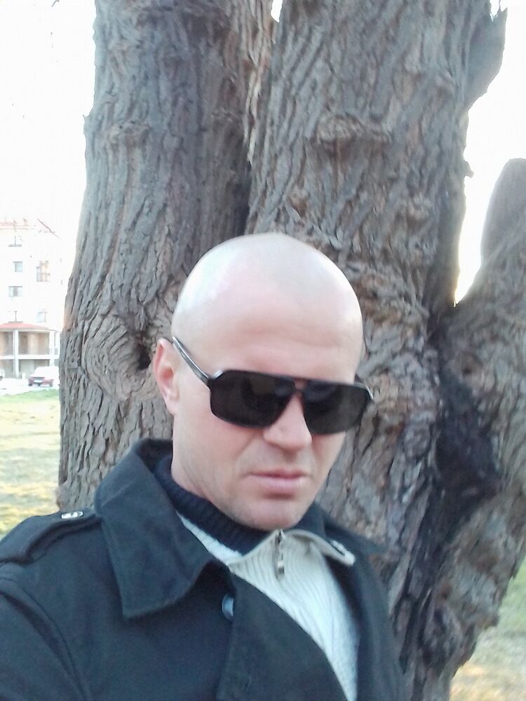 33004175  Zahar, 40 ,    