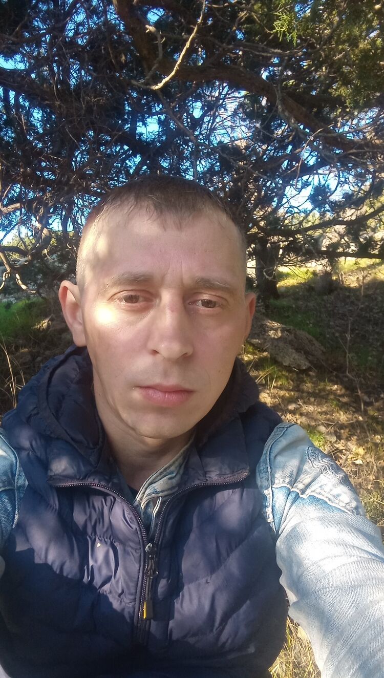  40557525  , 36 ,    