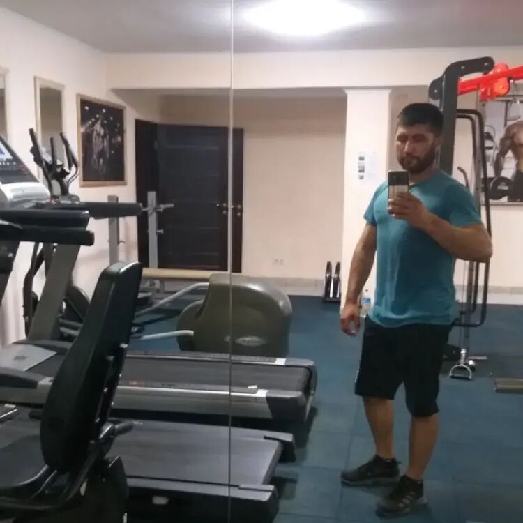  ,   Sherzod, 33 ,   ,   