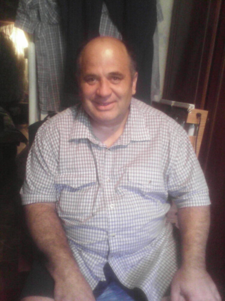  11518735  Andrei, 55 ,    