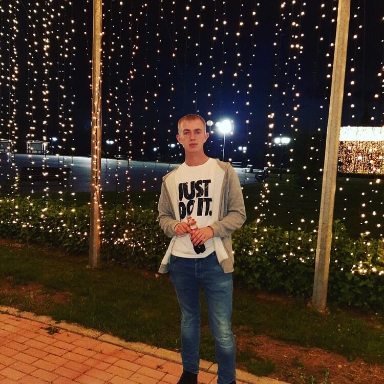  ,   Ilya, 27 ,   ,   , c 