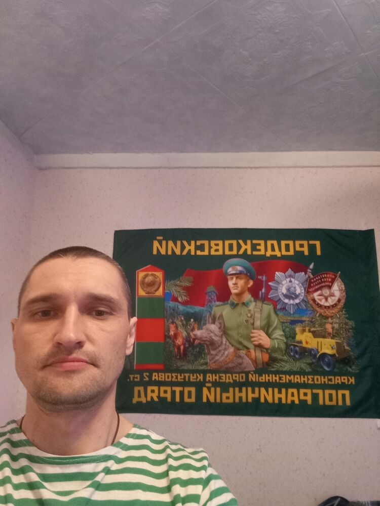  37102605  , 41 ,    