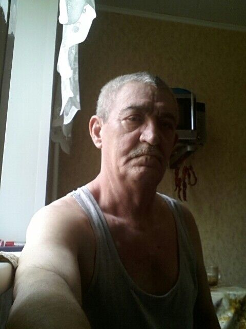 12516085  , 70 ,    
