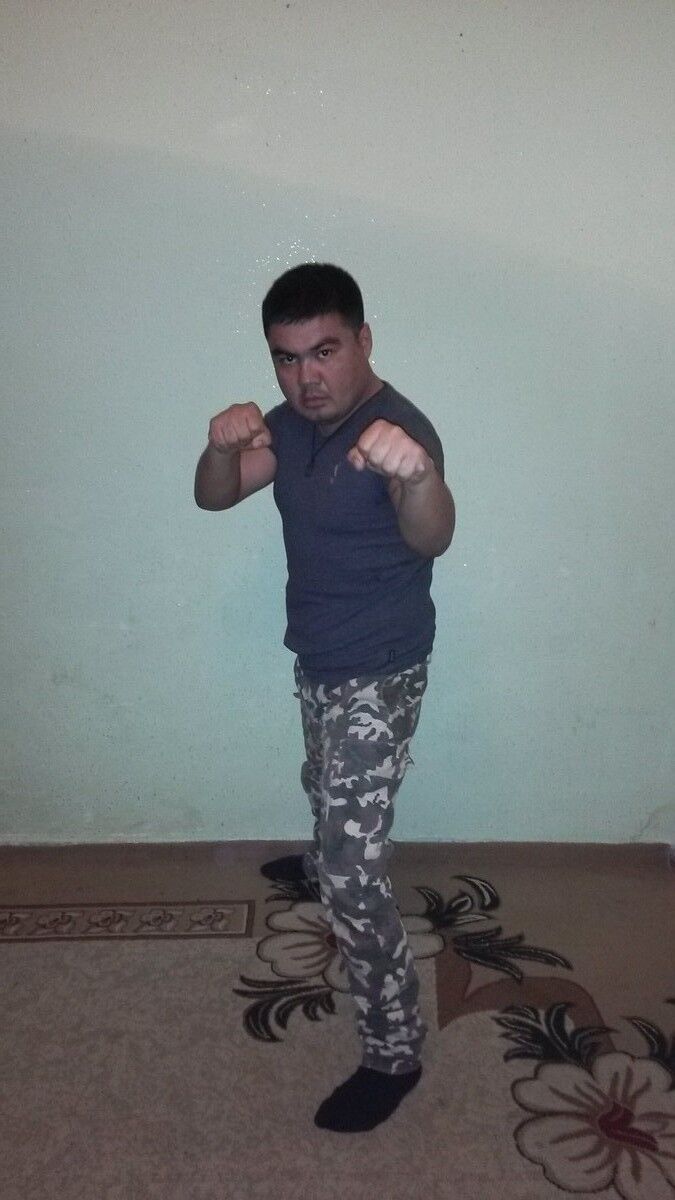  5339815  Jek, 41 ,    