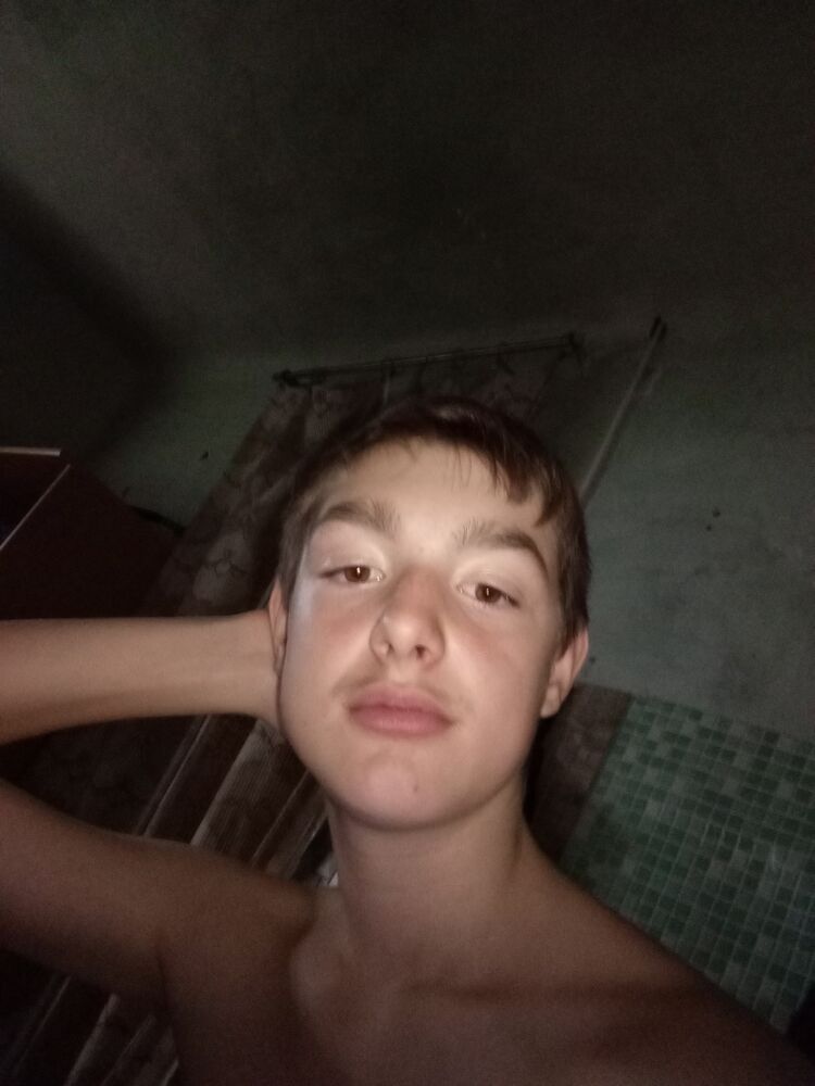  39515785  , 23 ,    