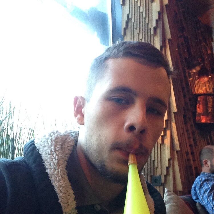 ���� 8369485 ������� ���������, 32 ����, ���� ���������� � ������������