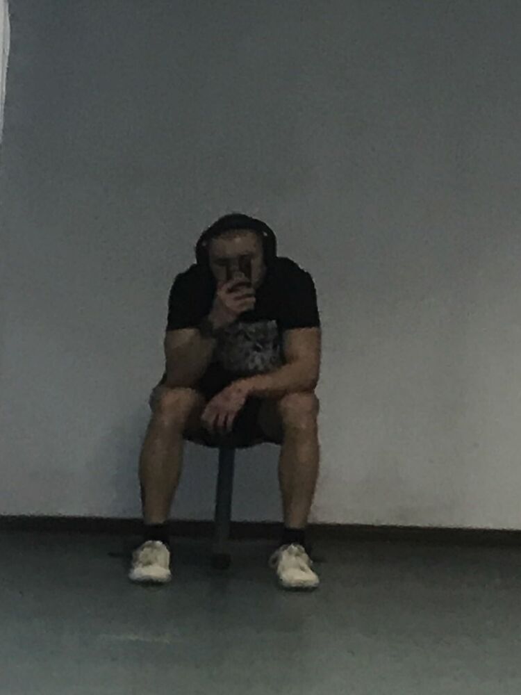  36595105  , 19 ,    