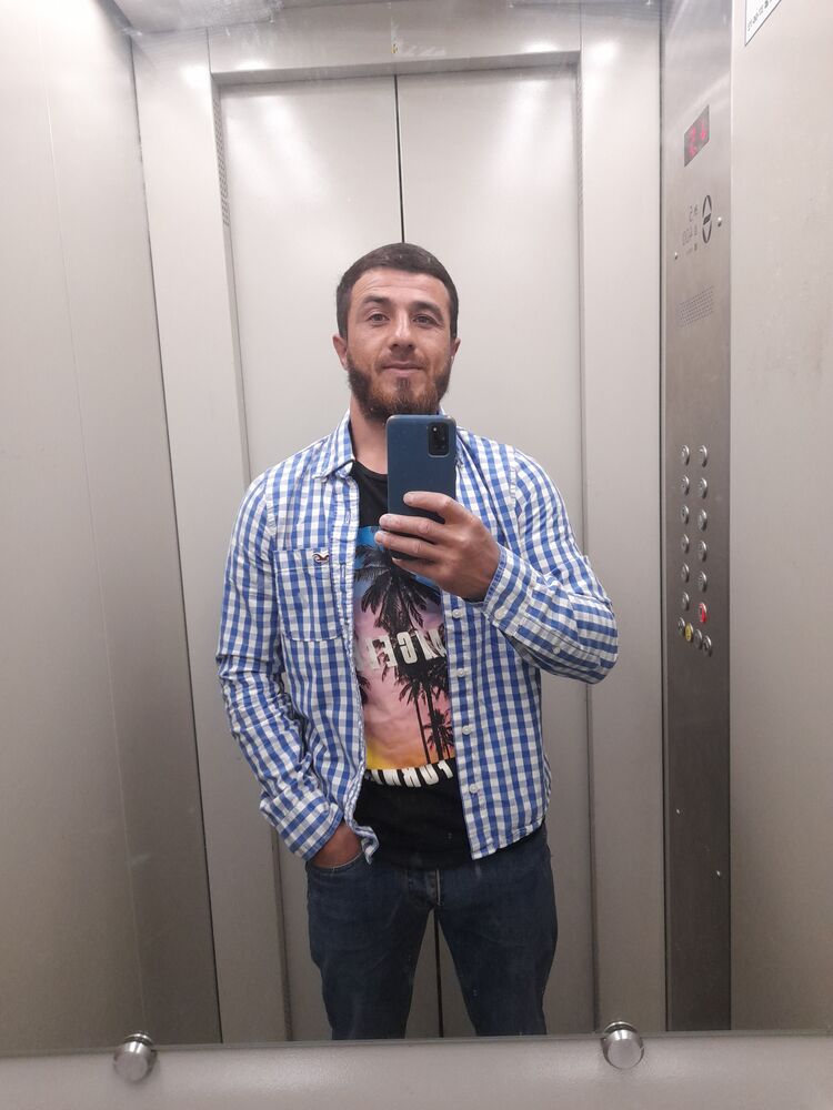  37942055  , 36 ,    