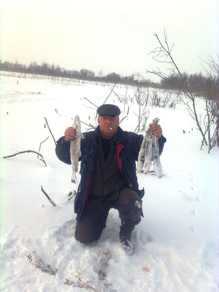  30550425  Michal, 63 ,    