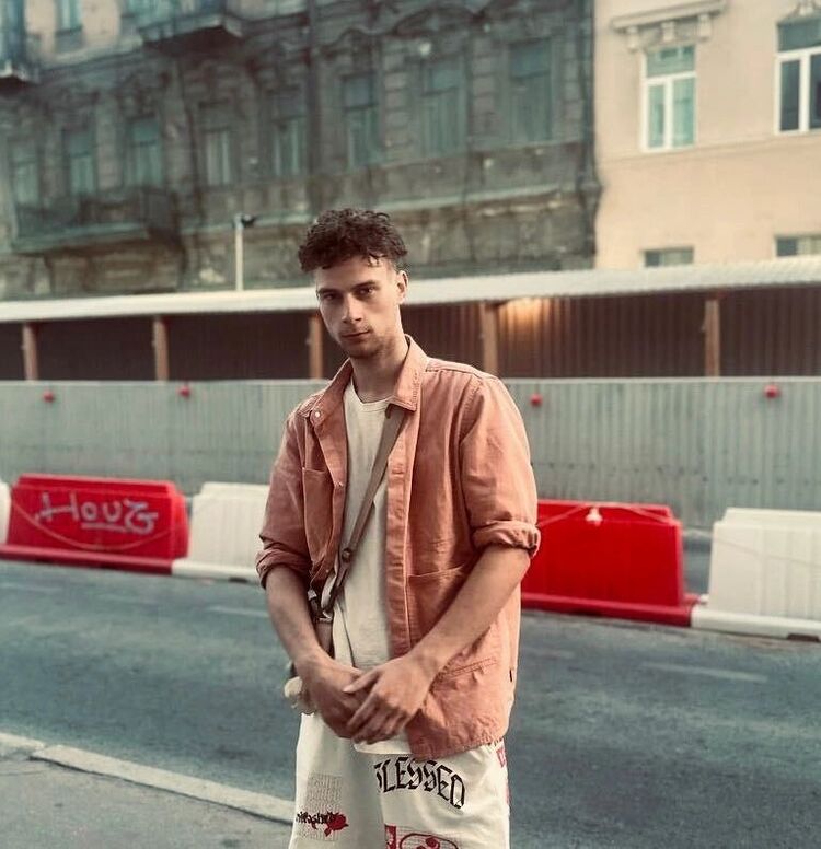  ,   , 25 ,   