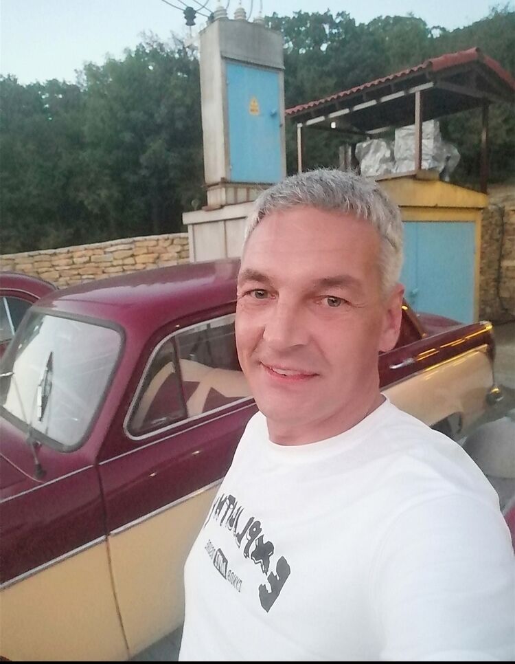  48884695  , 43 ,    