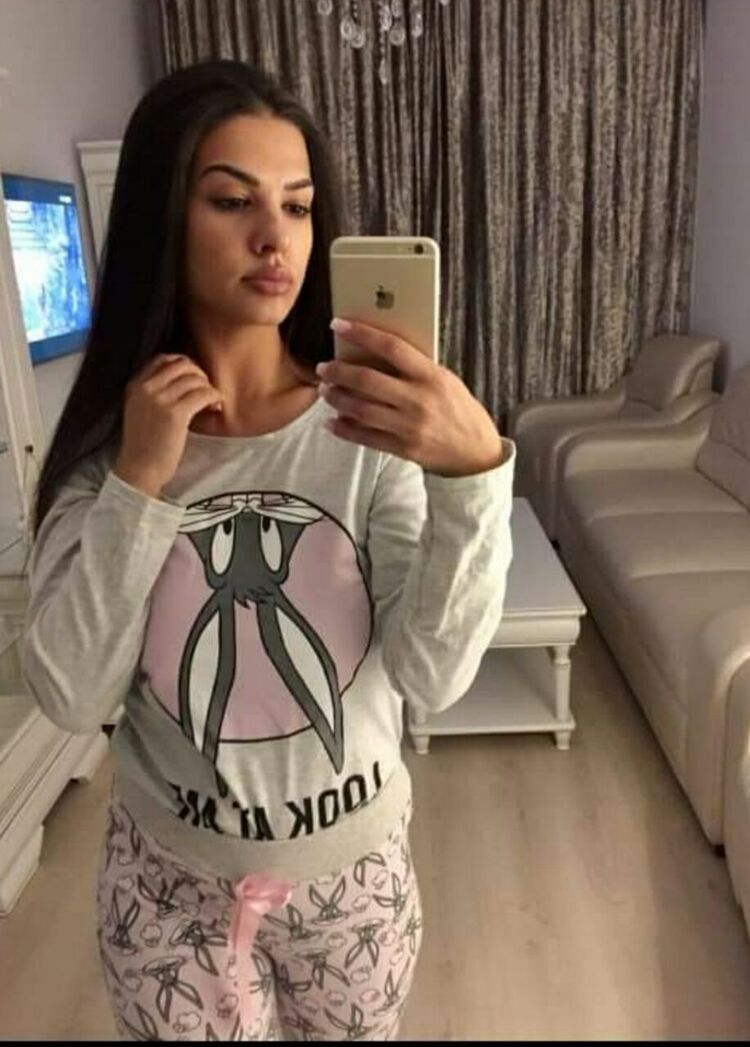 ���������� Frankfurt am Main, ���� ������� Vanessa, 41 ���, ������������ ��� ������, ����� � ���������