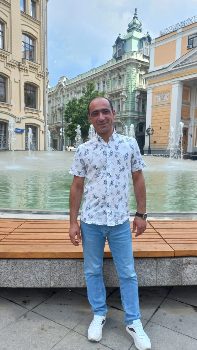  ,   , 40 ,   c 