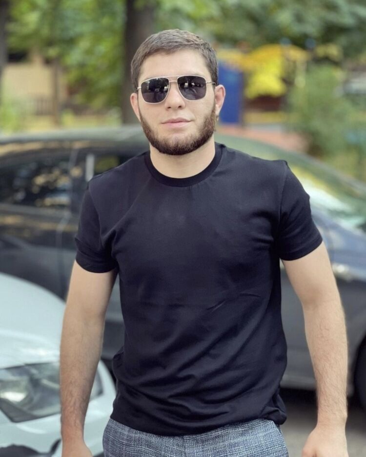  46234585  Khabib, 28 ,    