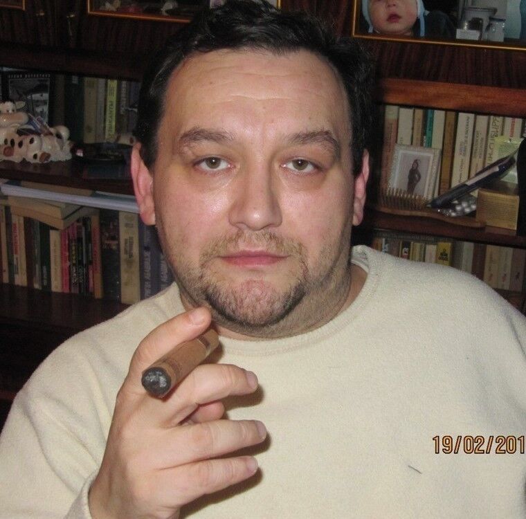  9681585  Jorj, 51 ,    
