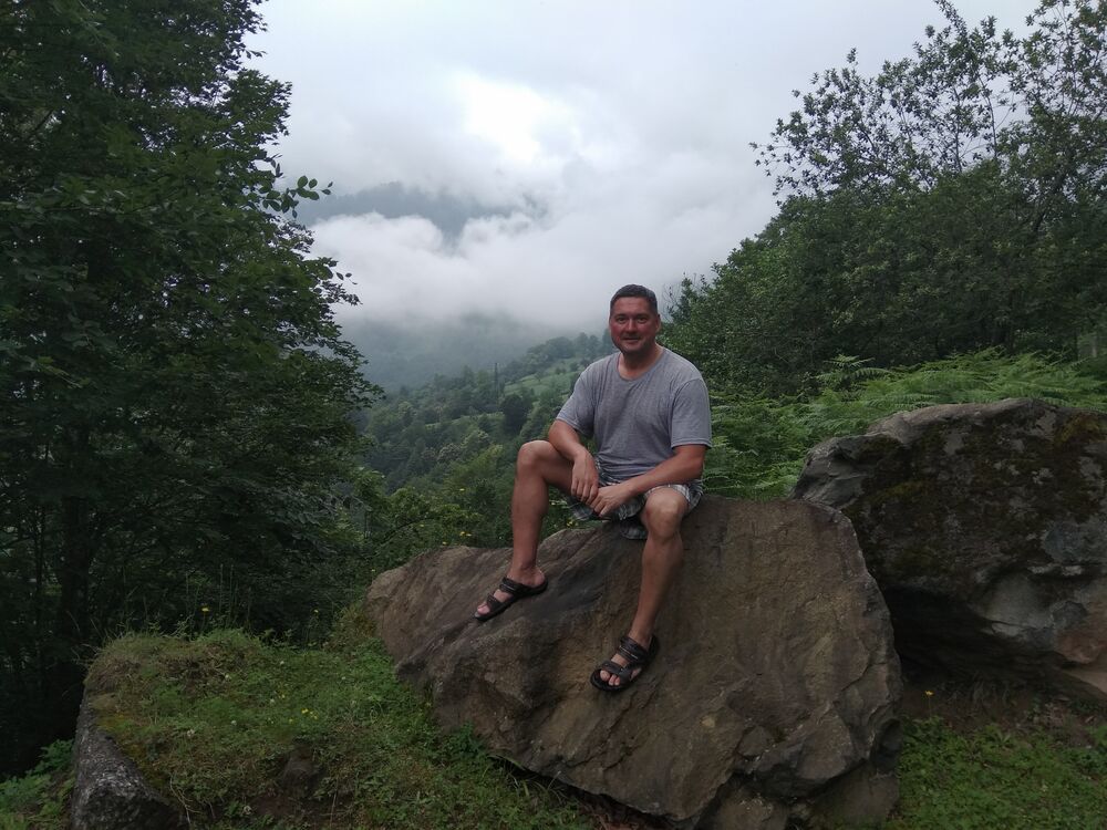  ,   Serge, 48 ,   ,   , c 