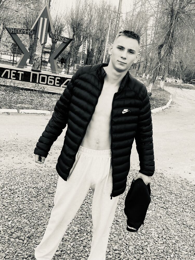  41334715  , 1 ,    
