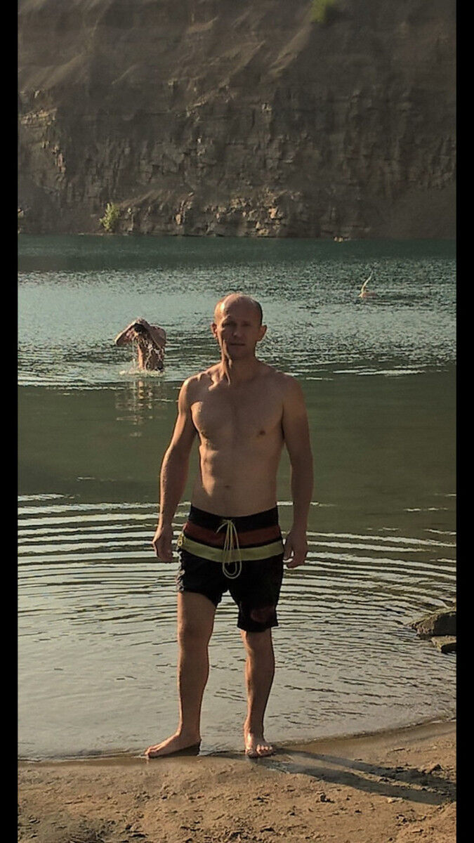 ���� 11529285 ������� ����, 42 ����, ���� ���������� � ������