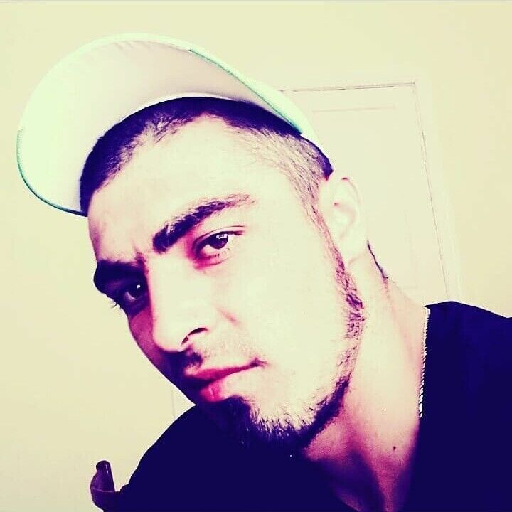  27662605  , 35 ,    