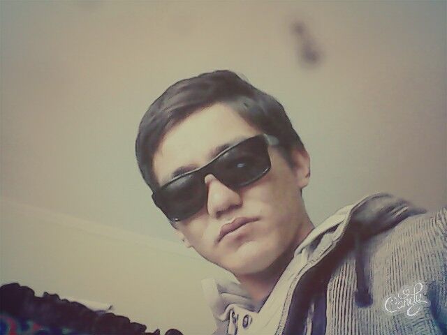  7489925  Maks, 35 ,    
