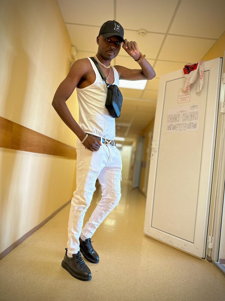 ���������� �����-���������, ���� ������� Francis, 29 ���, ������������ ��� ������, ����� � ���������