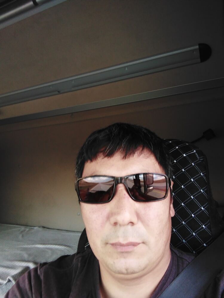  ,   Ѹ, 45 ,  