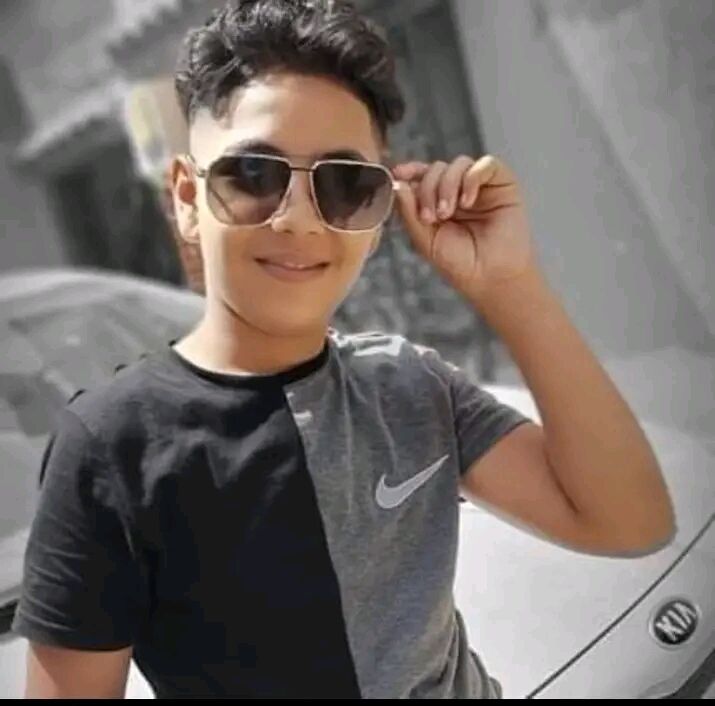  44212695  Ahmed, 73 ,    