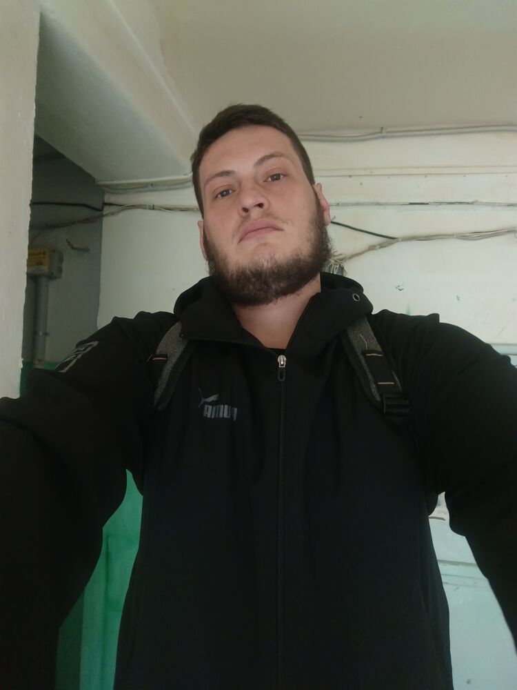  34572475  Aleksei, 33 ,    