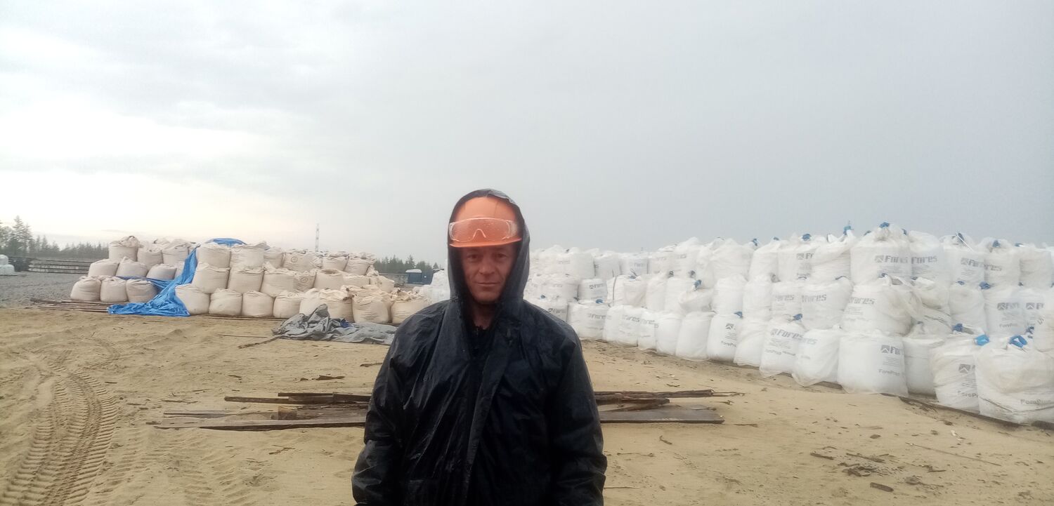  35077705  , 42 ,    