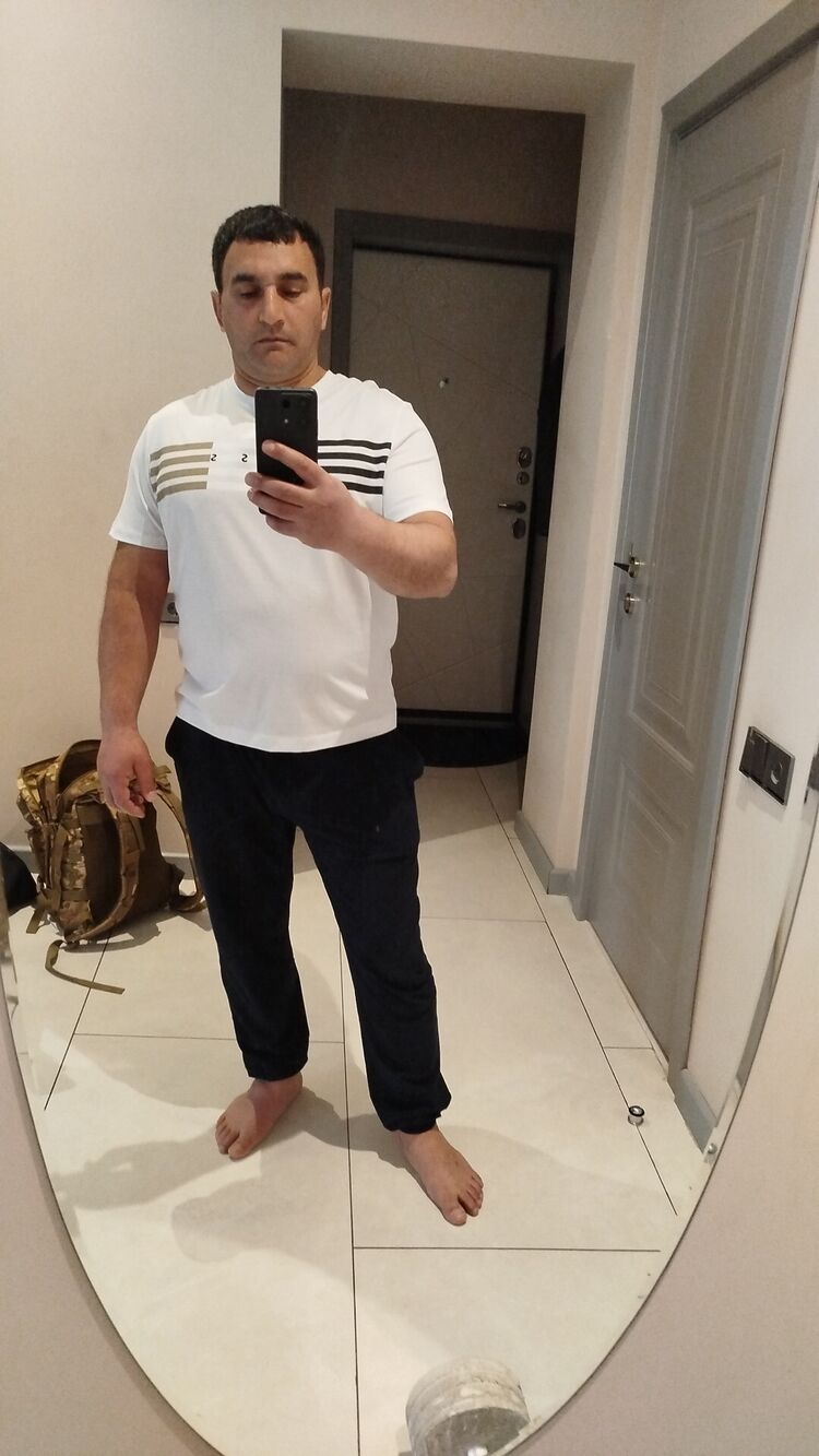  50610995  Sahib, 46 ,    